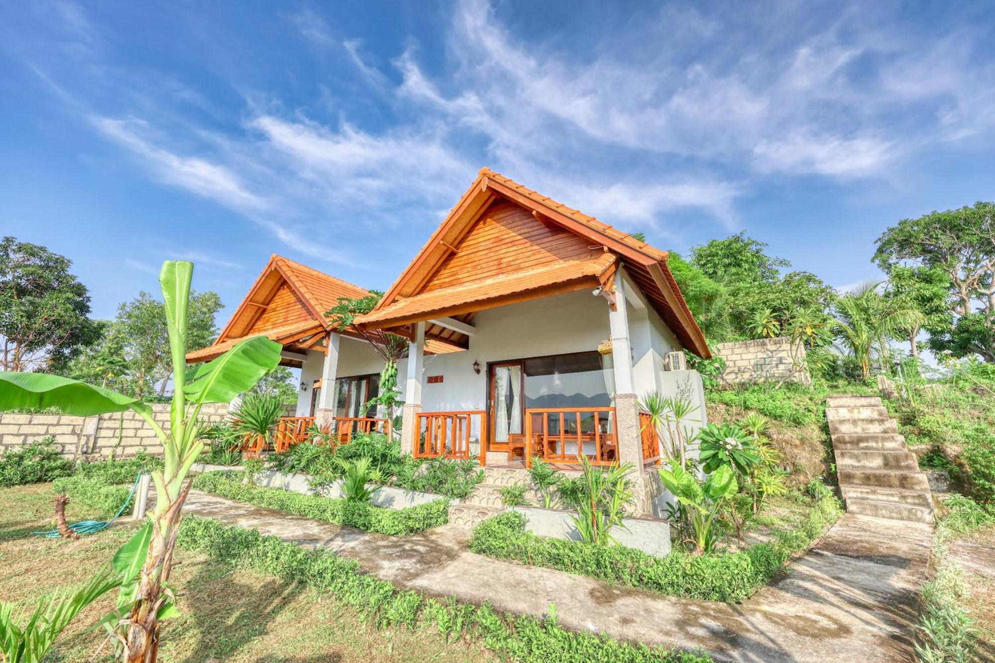 Ayu Hill Bungalows Toyapakeh Екстер'єр фото