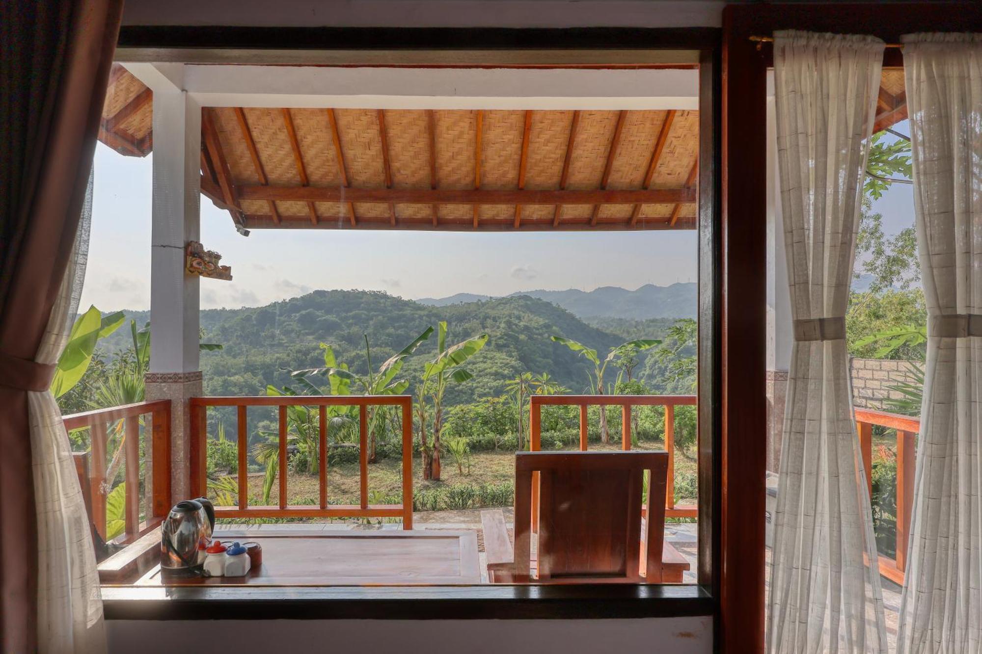Ayu Hill Bungalows Toyapakeh Екстер'єр фото